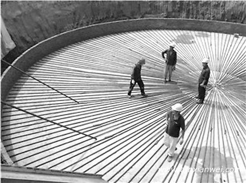 碳纖維等FRP在土木工程中的應(yīng)用，為我國(guó)碳纖維應(yīng)用的發(fā)展探索出一條新路徑，即依靠應(yīng)用端的發(fā)展，來(lái)帶動(dòng)整個(gè)材料的產(chǎn)業(yè)化。